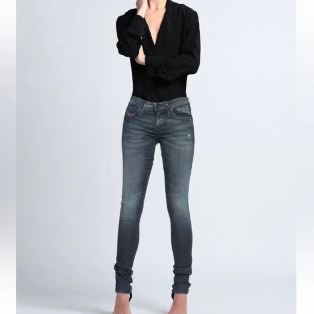 Diesel Brand Skinny Jeans - Size 27 - Like New!!
